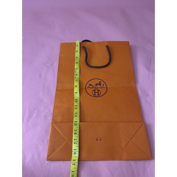 Hermes Paper Reusable Shopping Bag Gift Orange 17" x 11 " x 4" - Picture 7 of 7